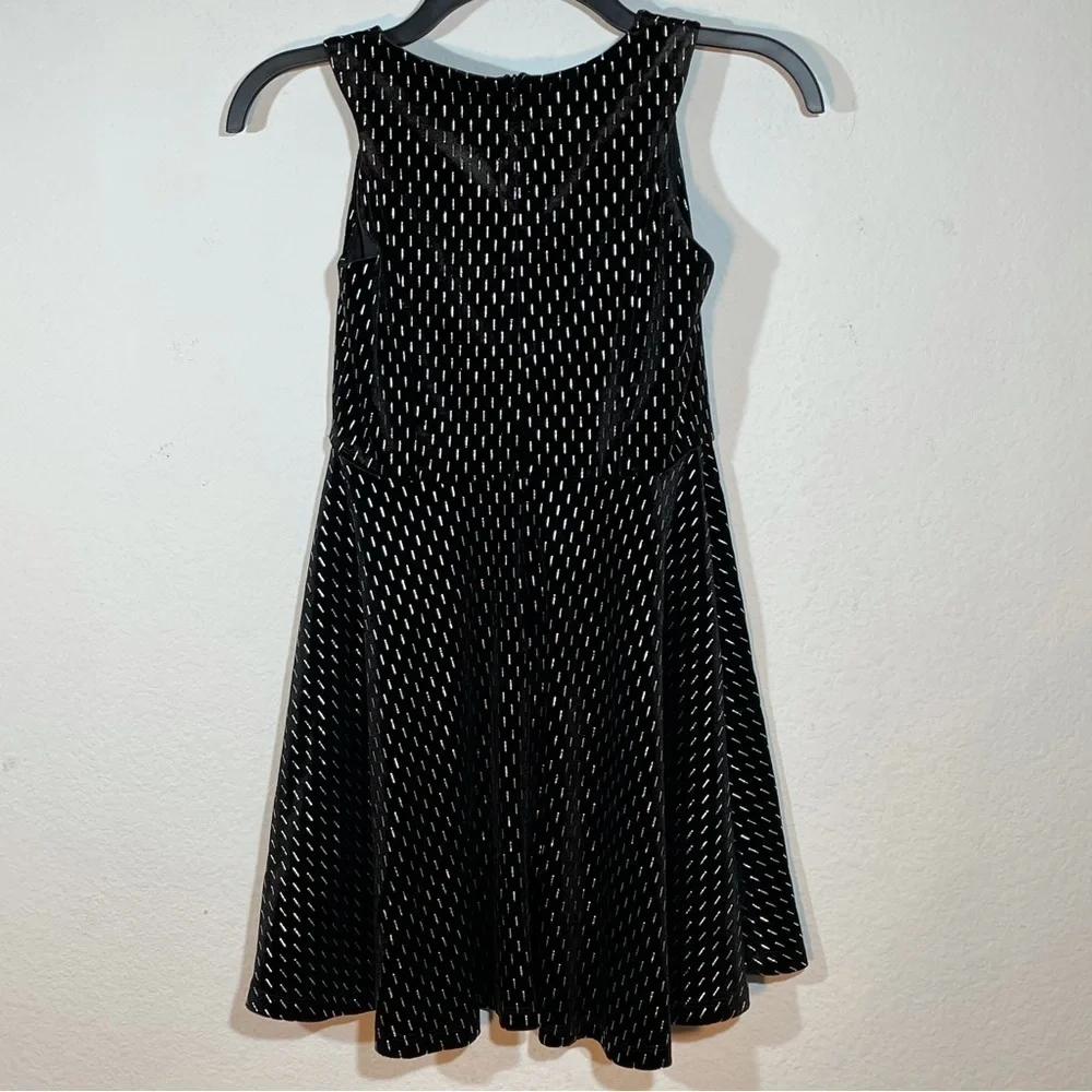 Girls Belle Badgley Mischka Black dress with silver Fit and Flare dress 10 - Picture 2 of 10
